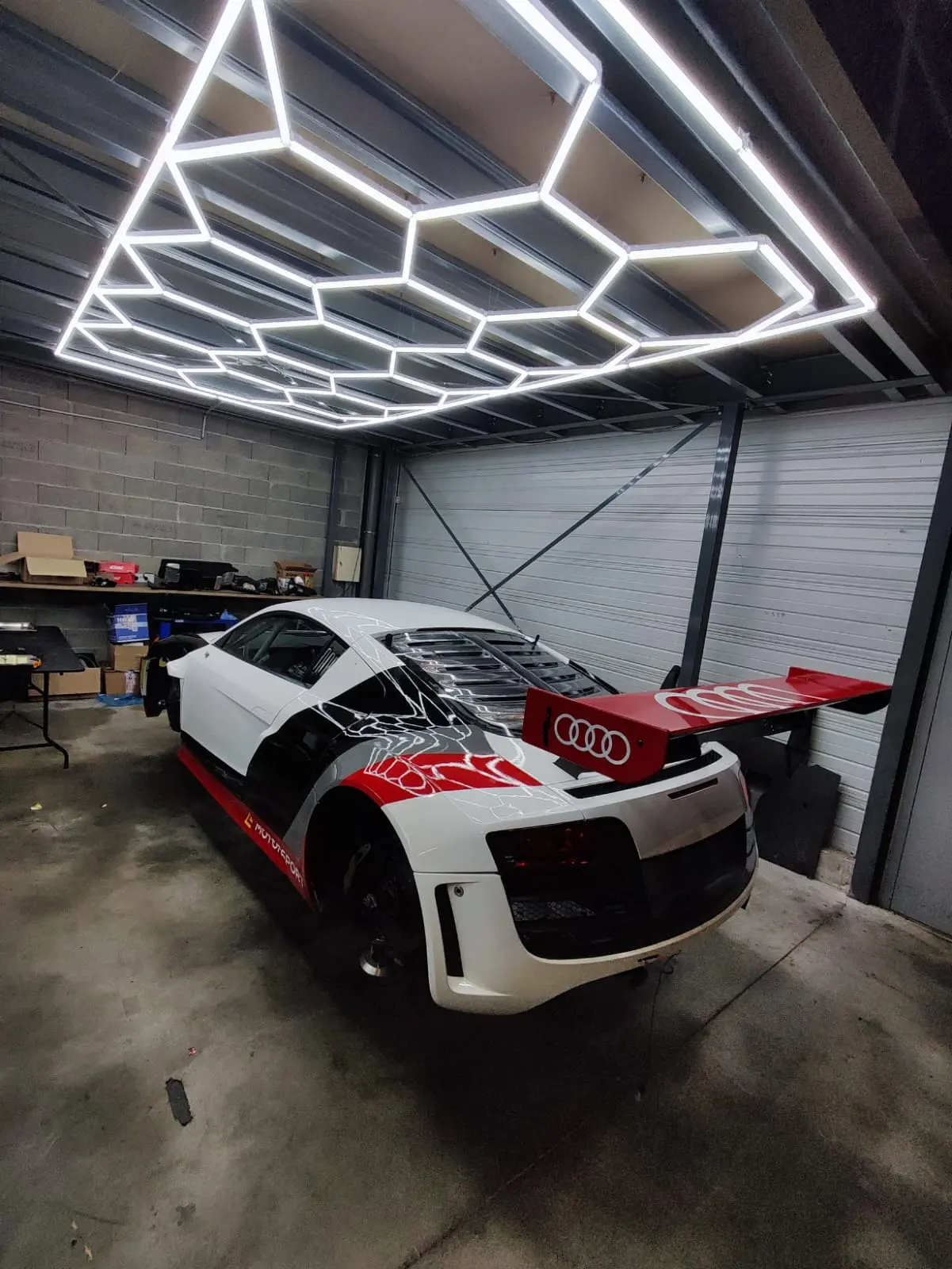Audi R8 de compétition protégée par un film PPF
